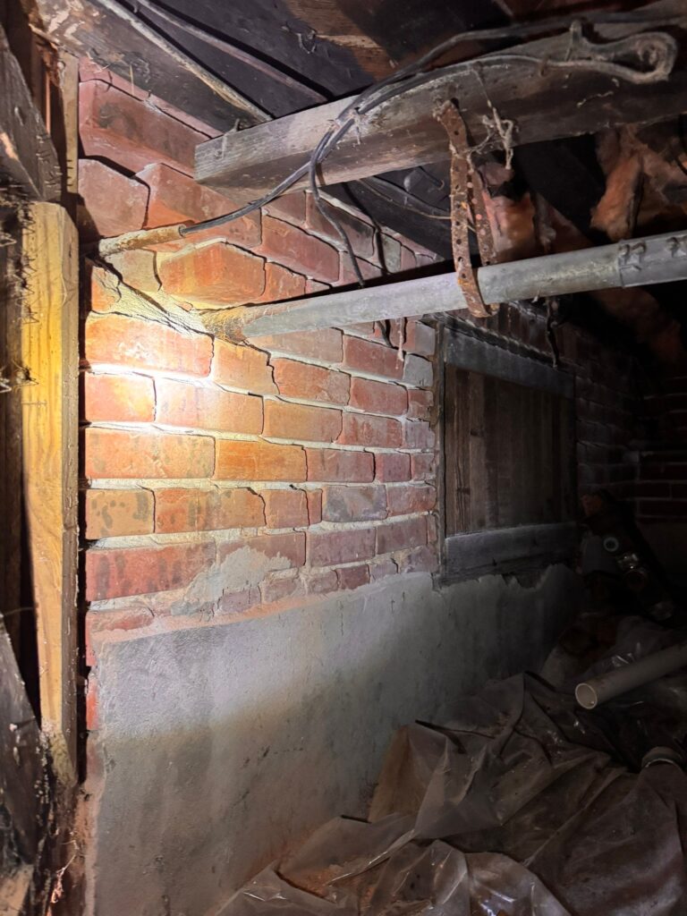 crawl space